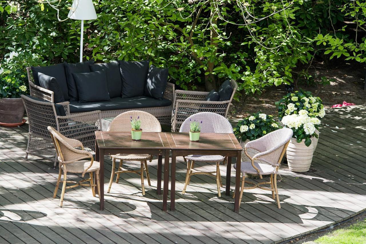 プリバート ホテル リンデナー ハンブルグ ハンブルク エクステリア 写真 Garden furniture